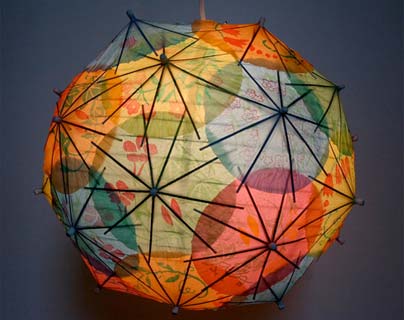 casain3mosse - lampada realizzata con ombrellini da cocktail
